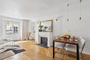BnBNook - Bright 1BR by Louvre & Tuileries Gardens